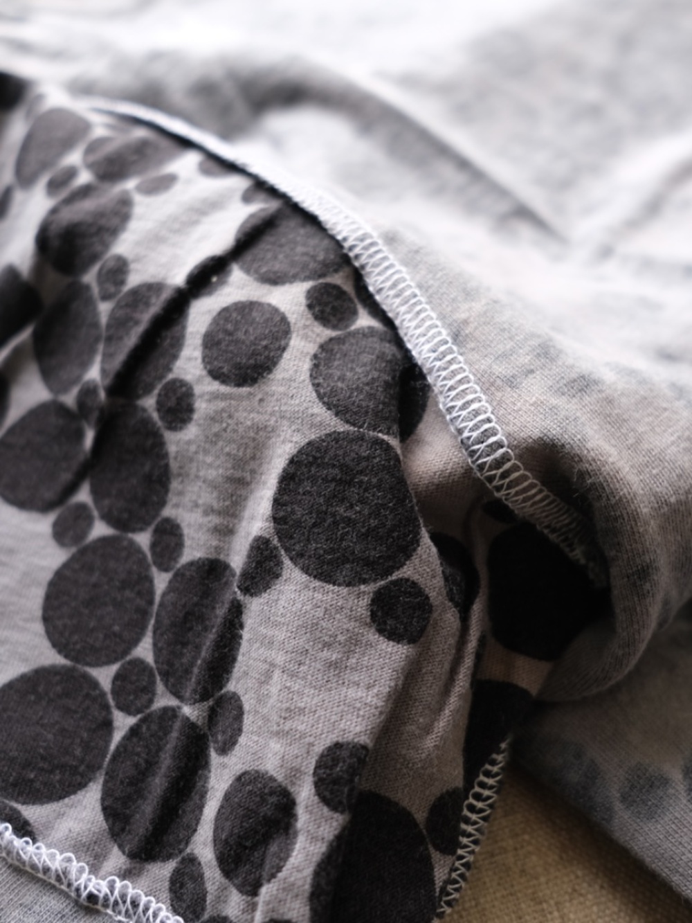 Comme des Garçons - SS09-Runway Cotton Dot Print Cut & Sewn Shirt - Picture 3 of 15